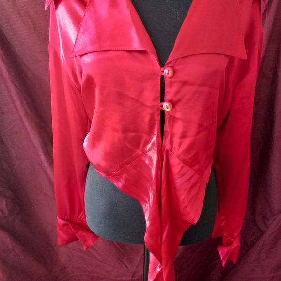 Born in America red silk size S (everything must go! Moving sale) - Picture 3 of 5